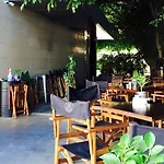 Manolia Residences Apartment *